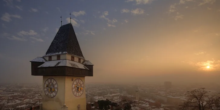 Okúzľujúci advent v mestečku Graz a ľadový Betlehem