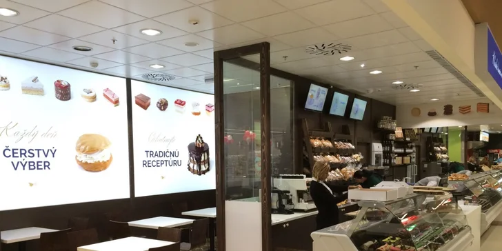 Parížska višňa s espressom alebo cappuccinom