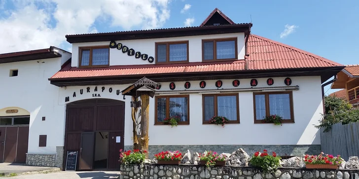 Jesenná pohoda v penzióne Tatrania so vstupmi do Aquacity Poprad alebo masážou
