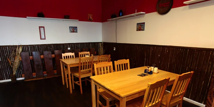 Bravčový alebo hovädzí steak s prílohou a dezertom