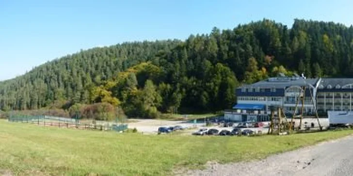 99 eur za 3 dni pre 2 osoby v hoteli PLEJSY*** Wellness & Fun Resort. Relax a zábava pre všetkých so zľavou 62%