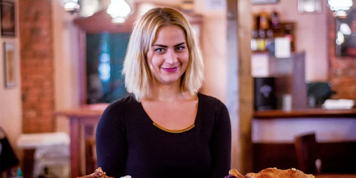 Pečená kačica s oblohou v Daniel's pub & restaurant pre 4 osoby