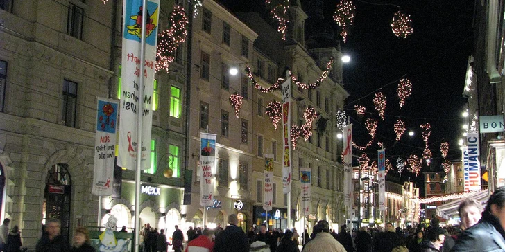 Adventný Graz so sprievodom čertov