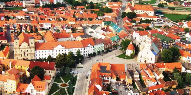 Zážitkový let lietadlom STING S4 - atraktívny darček k rôznym príležitostiam!