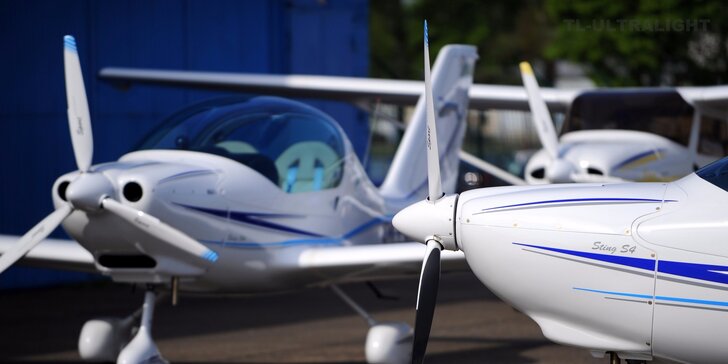 Zážitkový let lietadlom STING S4 - atraktívny darček k rôznym príležitostiam!