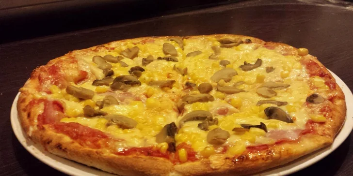 Pizza podľa vlastného výberu. Take away alebo donáška!
