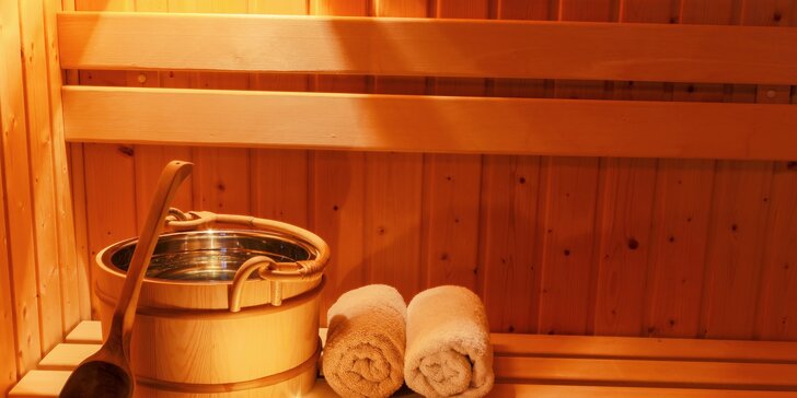 Zohrejte sa v privátnej fínskej saune pre dvoch + rehydratačný nápoj