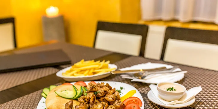 Príjemná orientálna večera v centre mesta: dajte si gyros či arabský tanier!