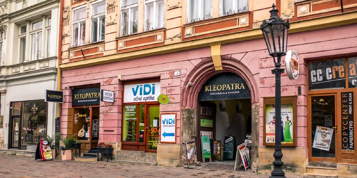 Romantika pre dvoch v arabskom štýle. Dajte si pravý jahňací kebab!
