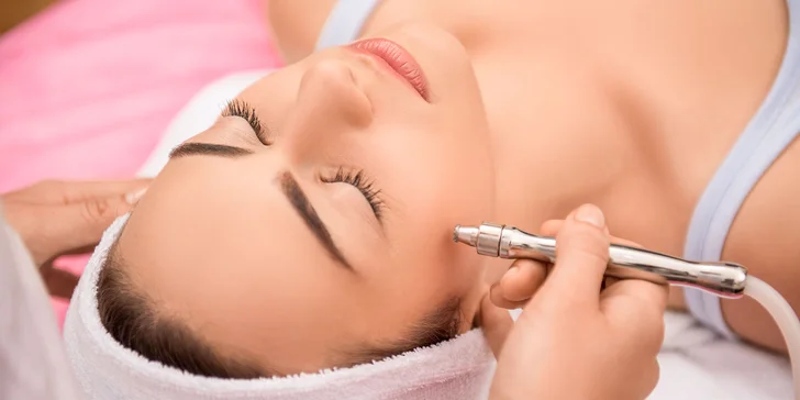 Moderné prístrojové ošetrenie a kozmetické balíčky pre krásnu pleť v ALL IN ONE - Beauty salon