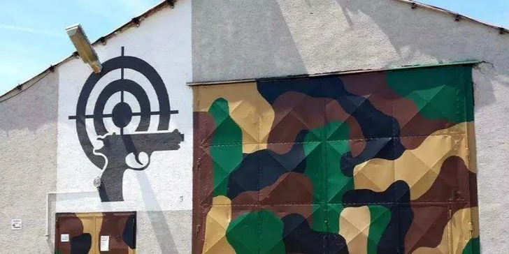 Strieľanie na strelnici v Lozorne