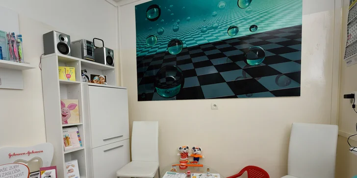 Kompletná dentálna hygiena aj s možnosťou pieskovania pre deti i dospelých alebo šetrné bielenie