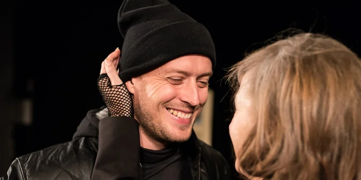 Ruská klasika v Mestskom divadle Žilina. Divadelné predstavenie Falošná minca, Zločin a trest alebo Besi I.
