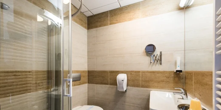 Luxusný wellness pobyt so vstupom do kúpeľov Rába Quelle v Győri