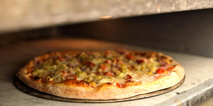 Pizza podľa vlastného výberu - aj na donášku!