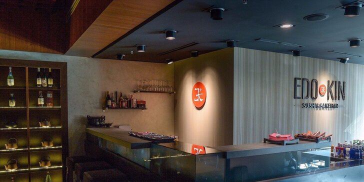 12 kúskov pravého Japonska! Lososová sake roll v EDO-KIN sushi & sake bare