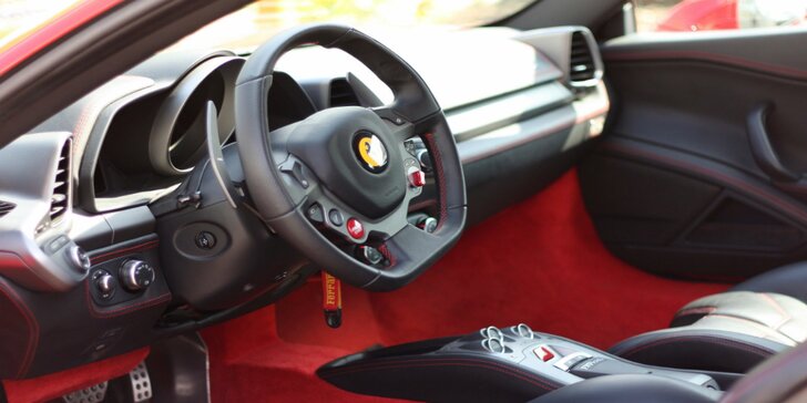 Zážitok vo Ferrari, Lamborghini, Maserati a Porsche vrátane paliva!