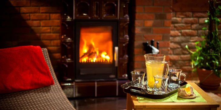 Wellness pobyt neďaleko Bešeňovej so saunami, jacuzzi a vyhrievaným bazénom a aktivitami pre deti