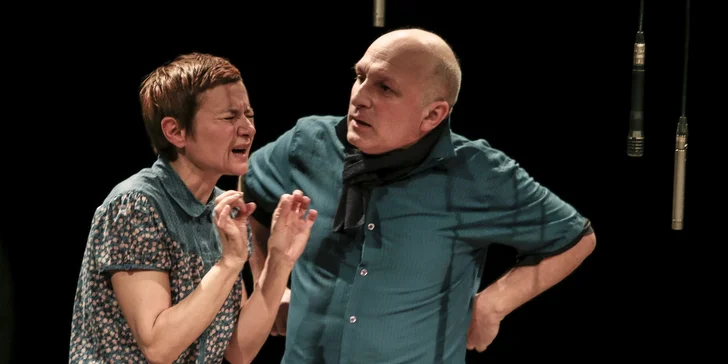 Divadelné predstavenia Projekt Onegin a Extrakty a náhrady v divadle SkRAT