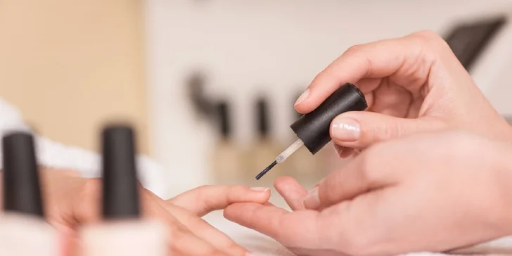 Nové nechty s profesionálnou manikúrou! Na výber až 6 druhov vrátane japonskej, relaxačnej a nových gelovych nechtov