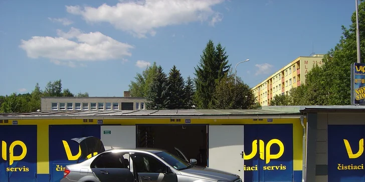 Kompletné vyčistenie a tepovanie interiéru auta