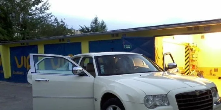 Kompletné vyčistenie a tepovanie interiéru auta