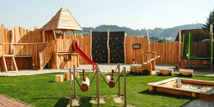 Wellness & Aquapark pobyt v Bešeňovej až s 20% - 45 % zľavou do GINO PARADISE