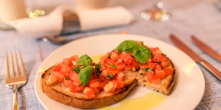 Dvojchodové alebo štvorchodové talianske kačacie menu v reštaurácii Mediterran