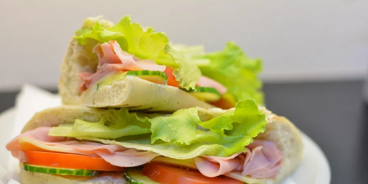 Talianske panini aj s nápojom vo Funky Fresh