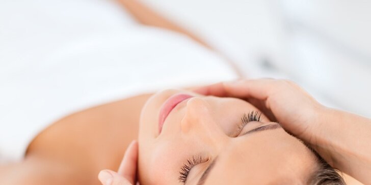 Ošetrenie pleti s mikrodermabráziou vrátane masáže tváre, krku a dekoltu