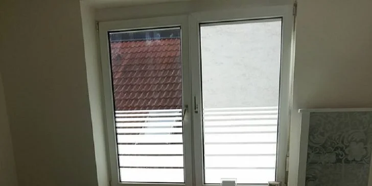Permanentný make up obočia a pier v Salóne Wanda