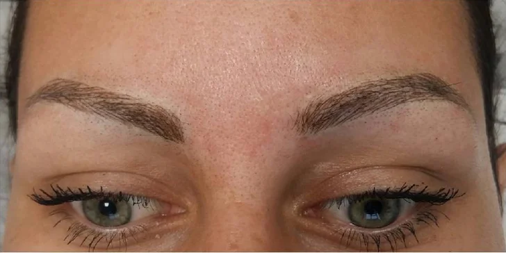 Permanentný make up obočia a pier v Salóne Wanda