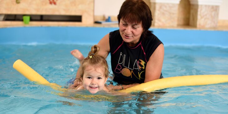 Plavecký kurz pre deti od 4 mesiacov do 4 rokov. 7 lekcií v bazéne Zajka uška