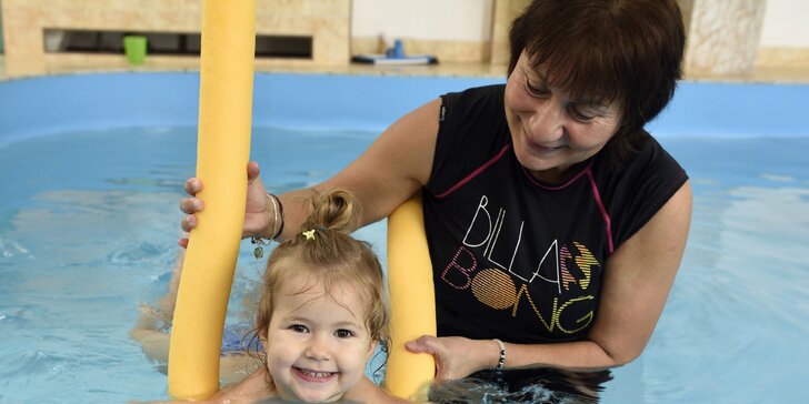 Plavecký kurz pre deti od 4 mesiacov do 4 rokov. 7 lekcií v bazéne Zajka uška