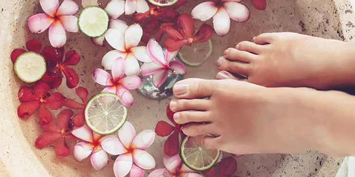 Mokrá pedikúra alebo wellness pedikúra pre dámy a pánov