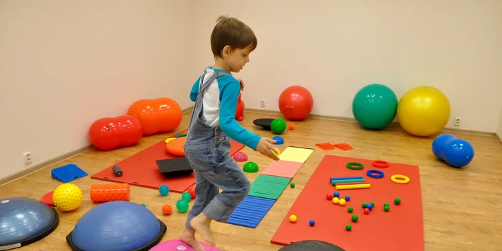 Špeciálne pilates cvičenia a blackroll cvičenia pre správne fungovanie chrbtice, svalov a kĺbov + program pre deti a mládež