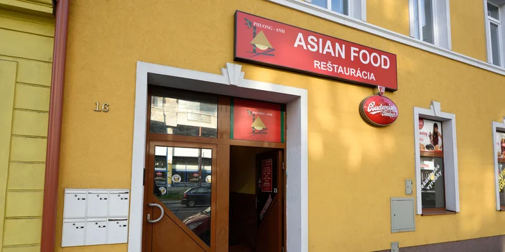 Netradičné lahodné ázijské menu s kokosovým mliekom podľa vášho výberu