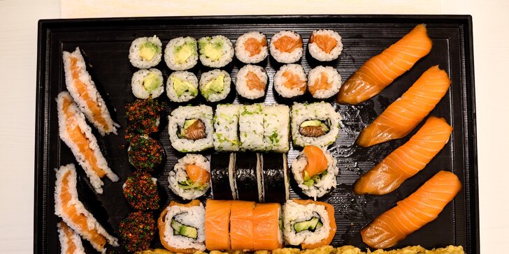 Sushi menu až pre 4 osoby v Asean fast food