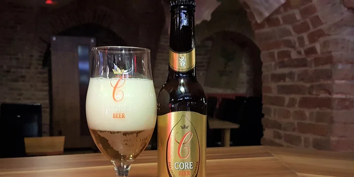 Posedenie pri vychladenom pivku a domácich zapekačkách