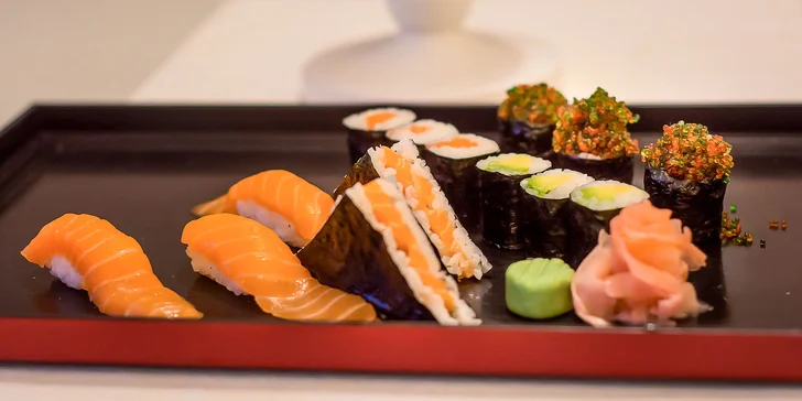 Sushi menu až pre 4 osoby v Asean fast food