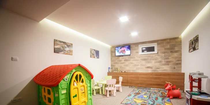 Luxusná chata pre 9 až 14 osôb s 50% zľavou na nový špičkový wellness v Penzióne Ferrata*** pod Martinskými hoľami