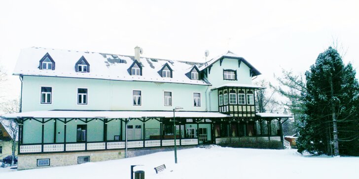 Štýlový historický Hotel Tatry*** v Tatranskej Lomnici + 1 dieťa do 12 rokov ubytovanie zdarma
