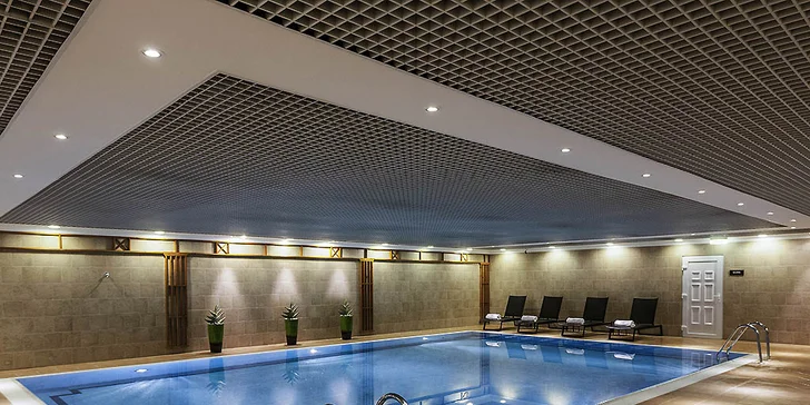 4 dni s raňajkami, wellness a plavbou po Dunaji v 5* hoteli v Budapešti