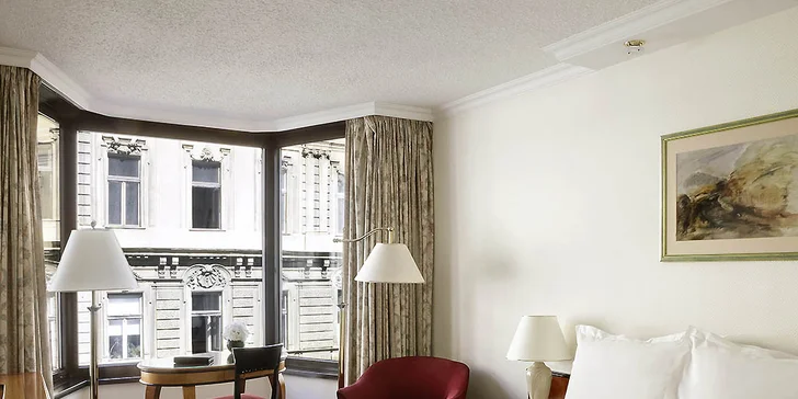 4 dni s raňajkami, wellness a plavbou po Dunaji v 5* hoteli v Budapešti