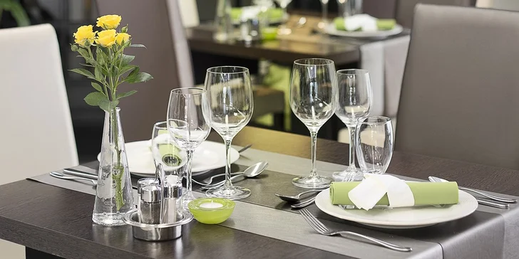 Wellness hotel v Budapešti: 3–4 dni s raňajkami a neobmedzenou relaxáciou pre 2