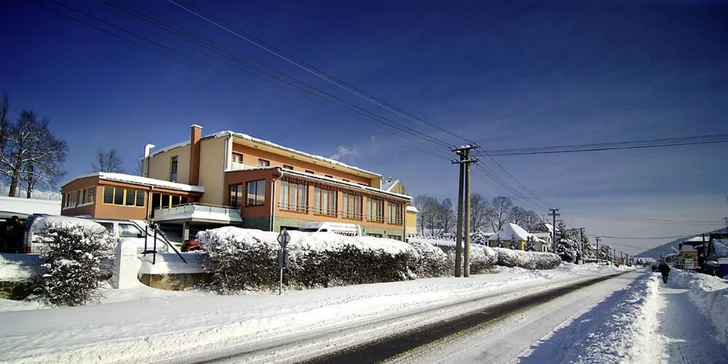 SKI & WELLNESS pobyt pre dvoch pod Vysokými Tatrami v hoteli Lučivná + skipasy