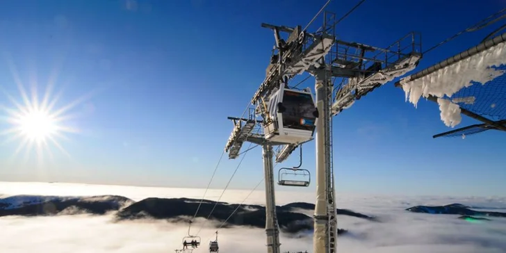 Rodinná Ski dovolenka*** na Donovaloch s wellness a neobmedzeným vstupom do vyhrievaného bazéna. Deti do 12 r. za zvýhodnených podmienok!
