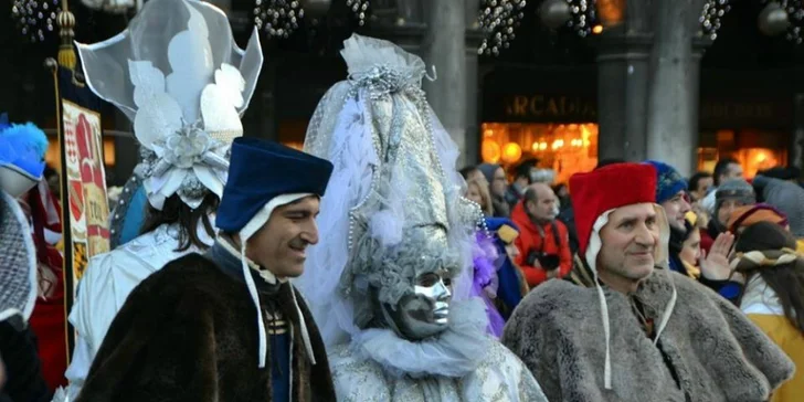 Navštívte jedinečný pestrofarebný benátsky karneval!