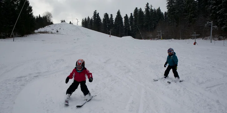 Zimná sezóna v zrekonštruovanom Hoteli Polianka s gurmánskou polpenziou a saunou v malebnom údolí Nízkych Tatier až so 4 Ski strediskami v okolí