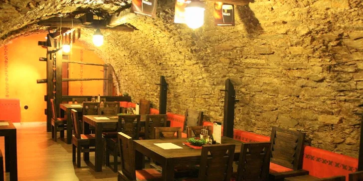 Pečené bavorské koleno s poriadnou oblohou